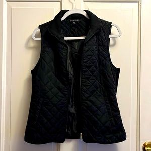 Black vest, Size Small